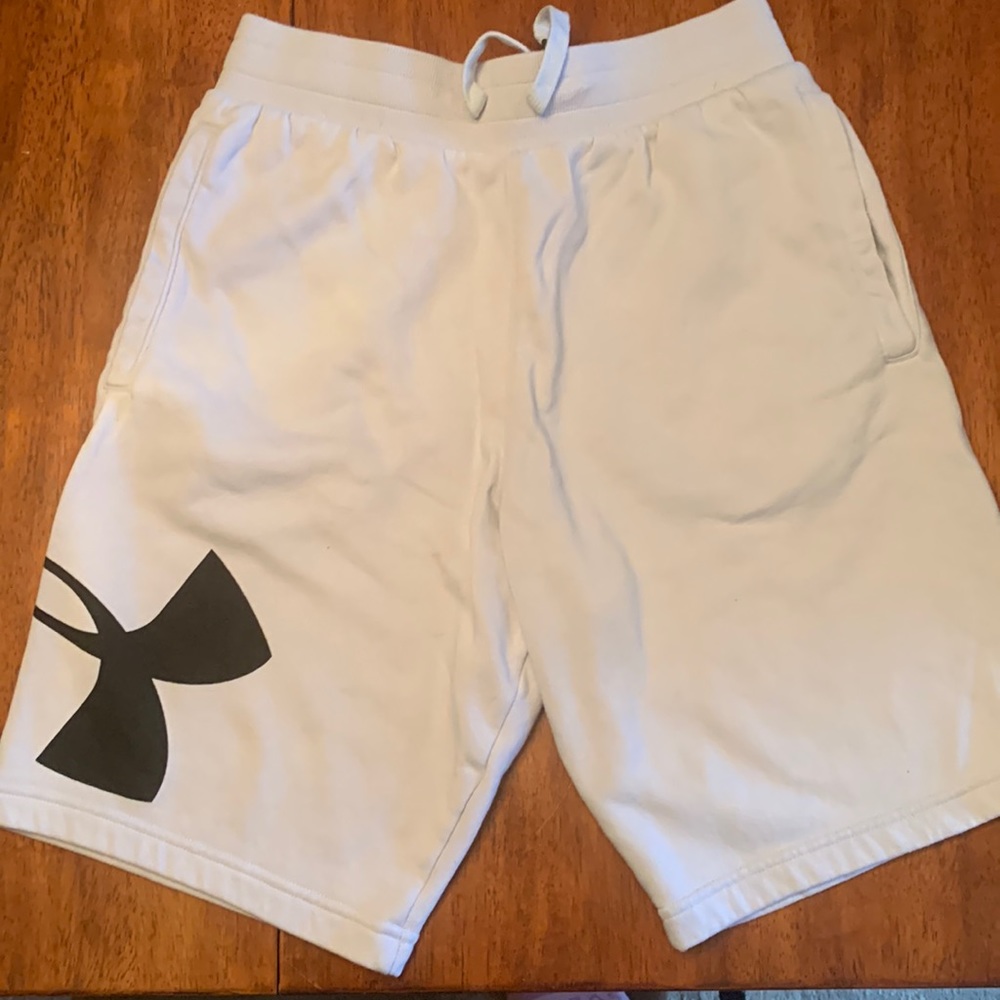 Under Armor mens shorts